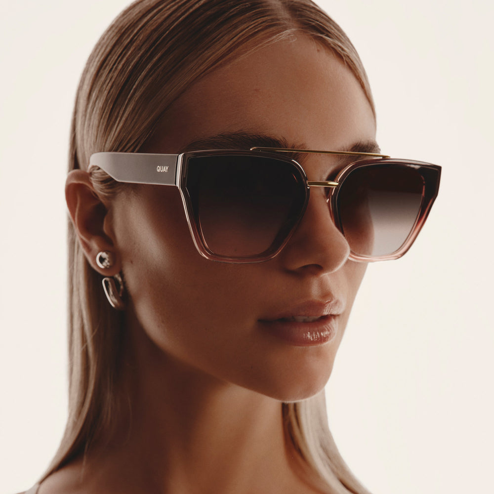 CHOCOLATE PEONYBROWN