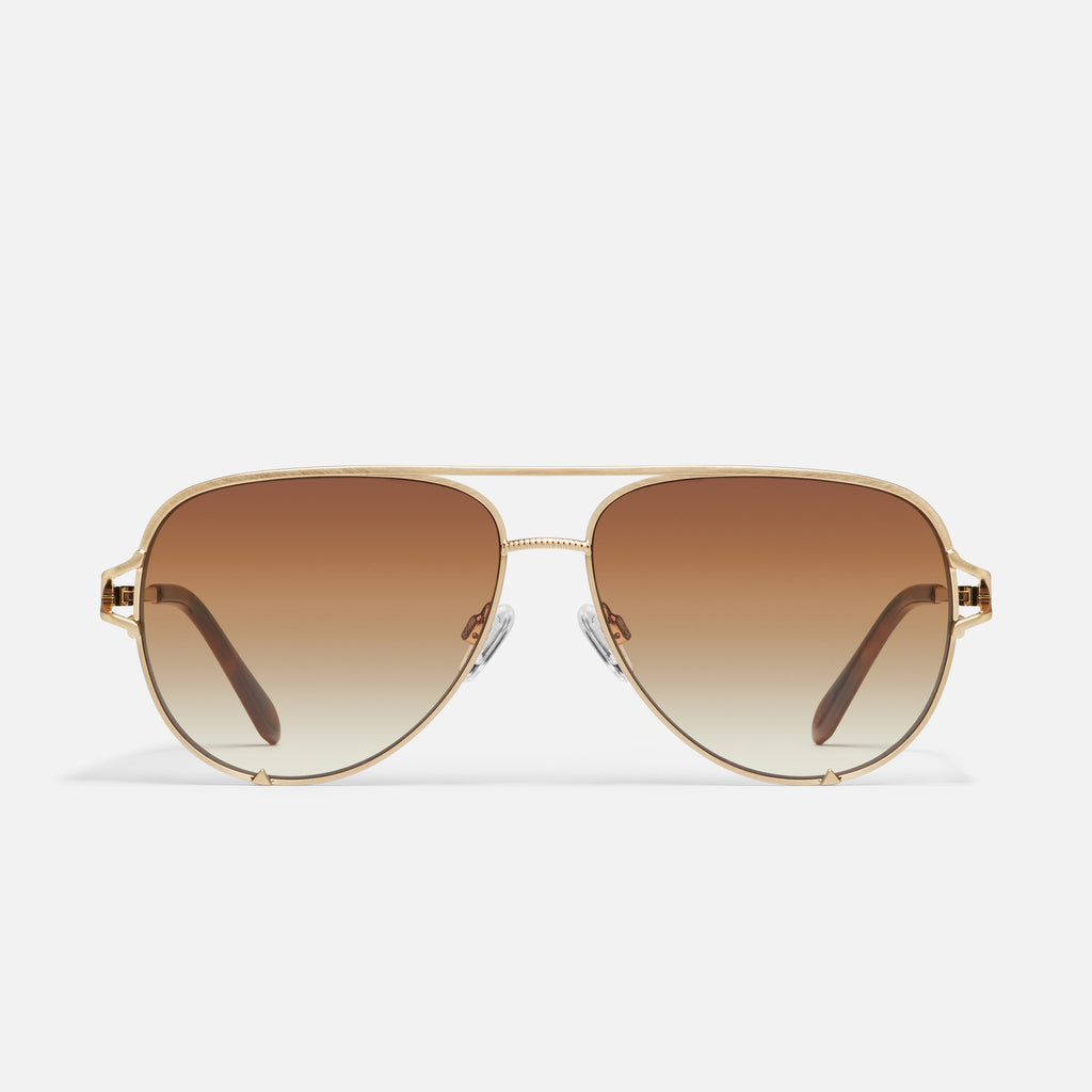 HIGH KEY TWIST model shot