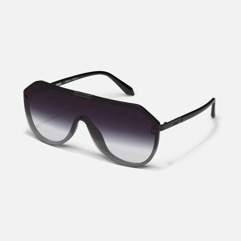 BLACK/BLACK FADE