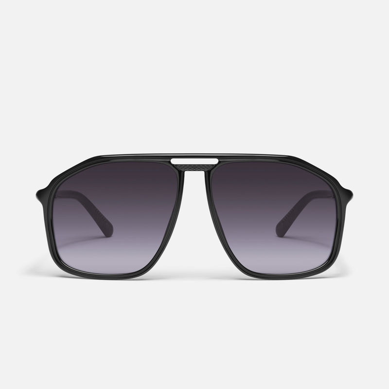 BLACK/SMOKE